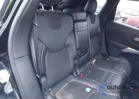 2018 Jeep Cherokee Latitude Plus 4X4 из США, поврежденный, VIN 1C4PJMLB6JD527339